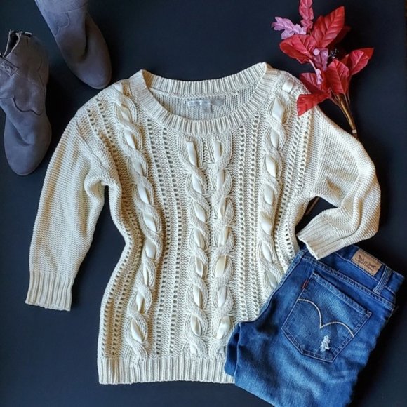 LC Lauren Conrad Sweaters - 💍Lauren Conrad Cream Knit Sweater